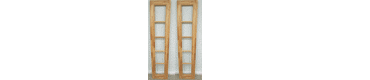 Фото двух узких полотен дверного блока изготовленных для установки на веранде