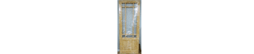 Фото красивой двери с расстекловкой