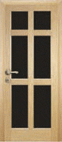 Деревянная дверь с чёрным стеклопакетом, на шесть ячеек